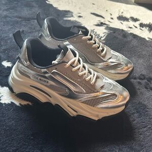 Steve Madden Chunky Sneakers